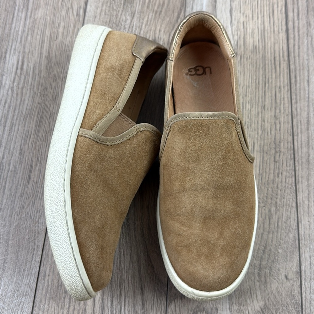 UGG Suede tan slip on sneakers 7 - Picture 2 of 4